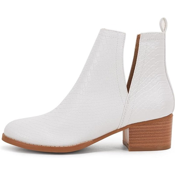 Women's V Cut Ankle Booties Heel Perforated Slip Faux Leather Western Boots - Picture 1 of 6